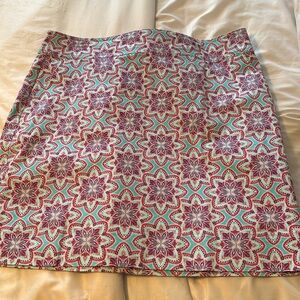 Talbots pattern skirt with pockets